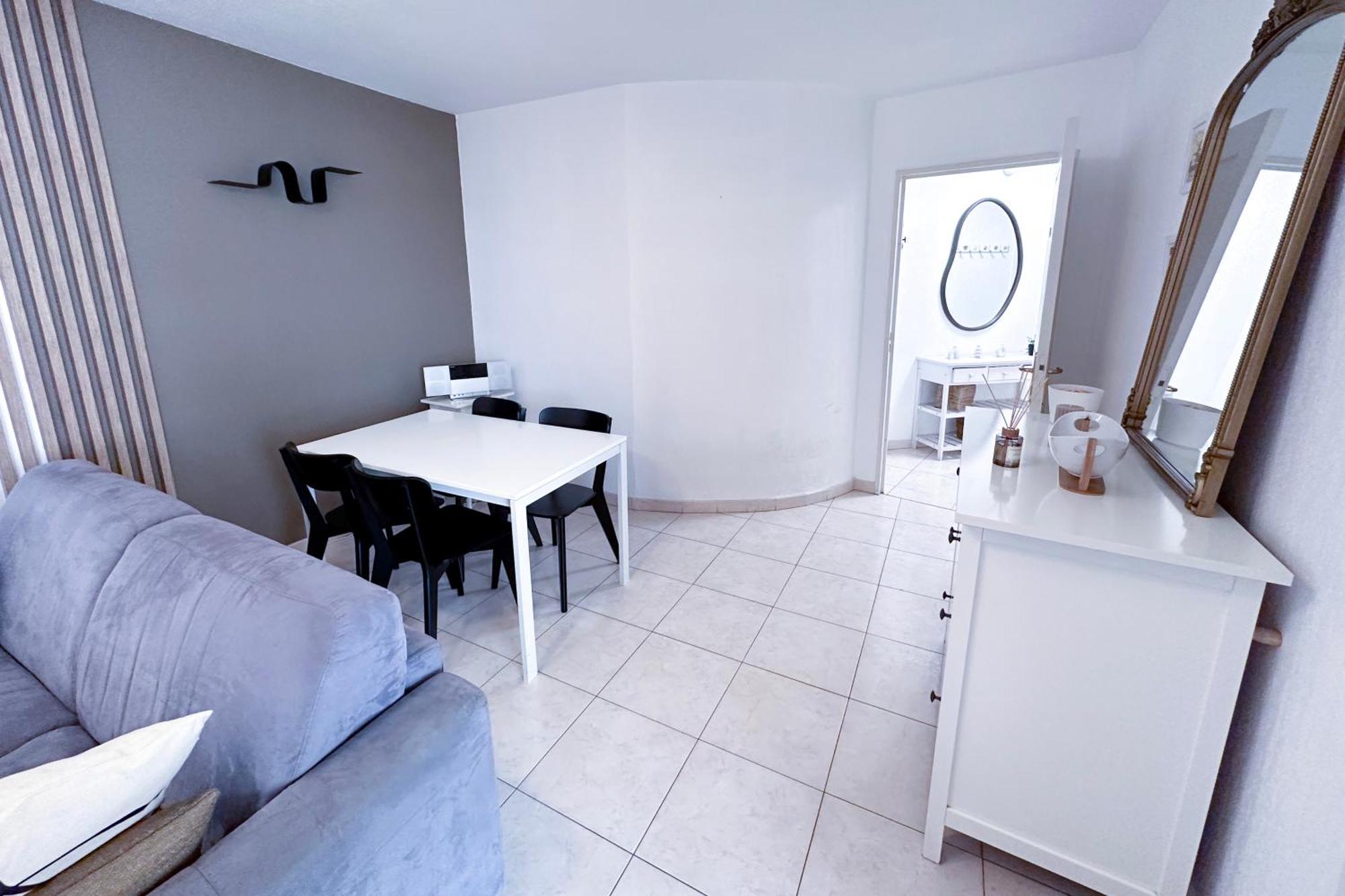 St Roch 2 - Appart 300 M De La Gare, Clim, Terrasse, Garage 앙티브 외부 사진